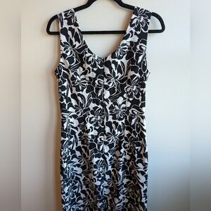 Connected Apparel Structured Dress Black White Floral Size 10 Midi Office Work